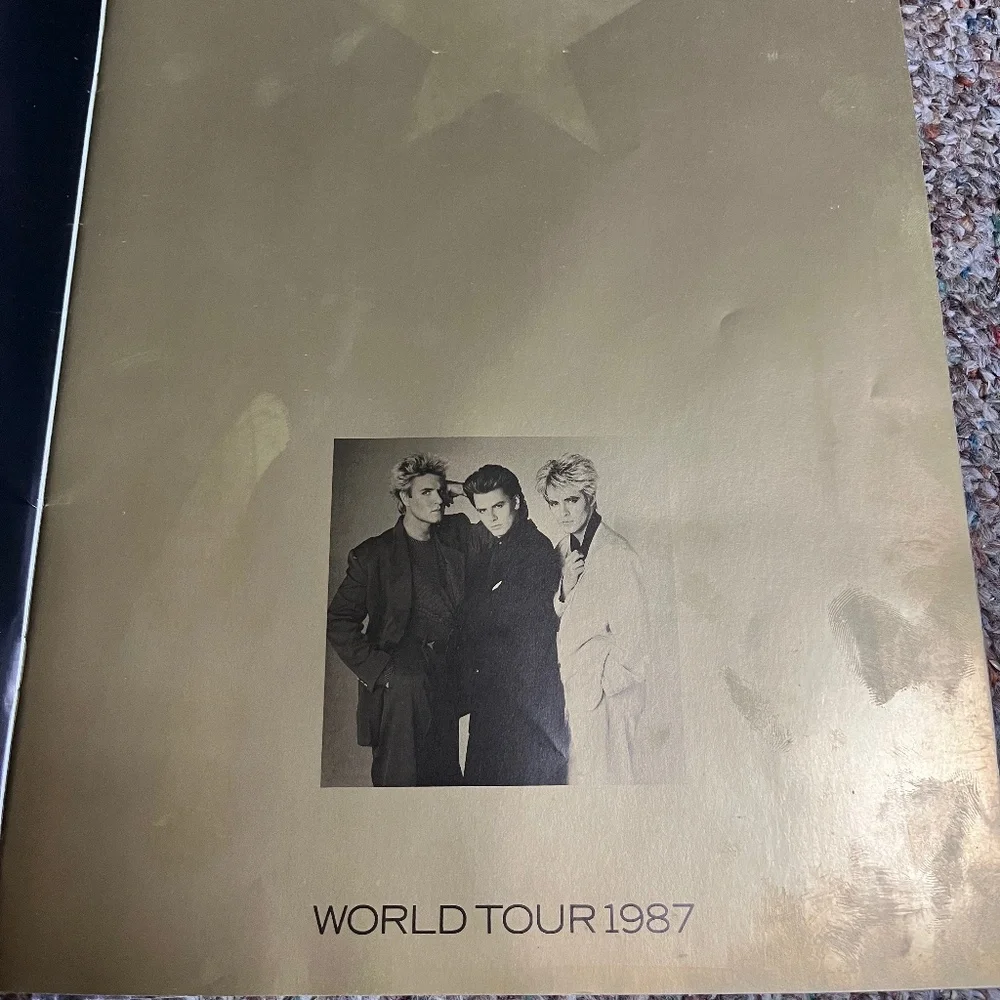 Vintage Duran Duran 1987 "Strange Behaviour Tour" Concert Book - Picture 7 of 11